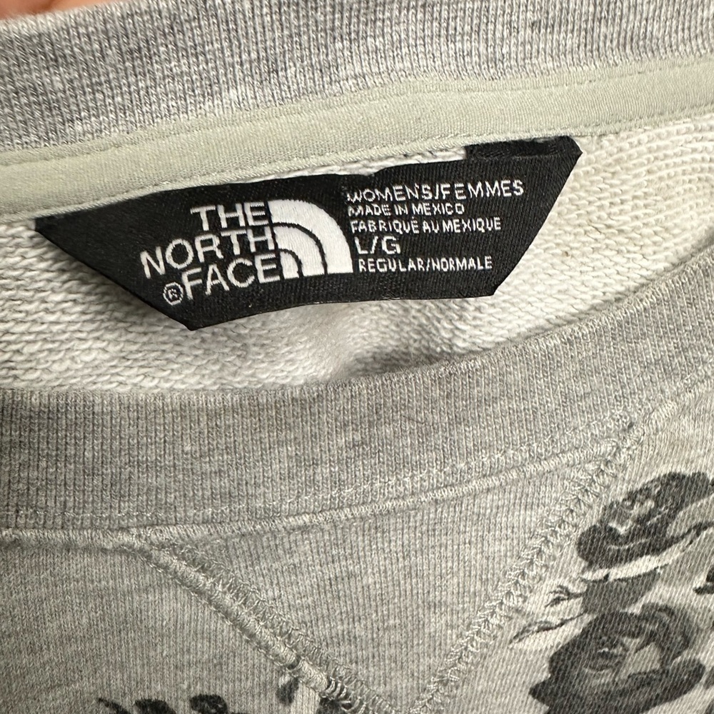 The North face, size L . Sweatshirt women wash on the Home - Picture 4 of 11